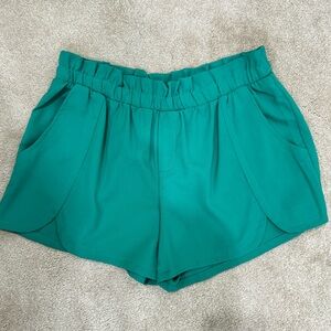 Ovi High Waist Green Shorts with Flowy Silhouette, size L